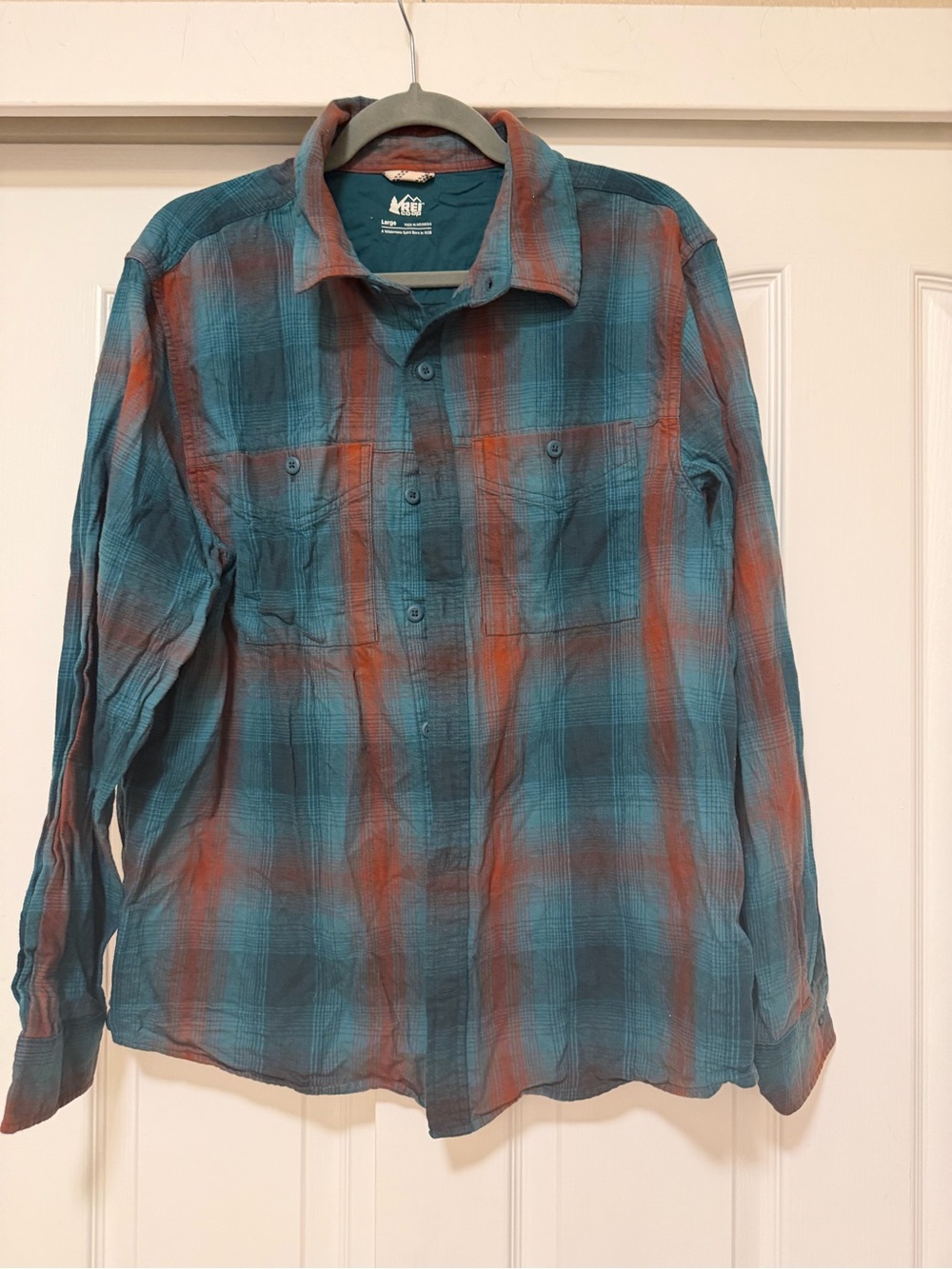 REI Teal and Rust Plaid Long-Sleeve Button-Down Outdoor Shirt - Men’s Large